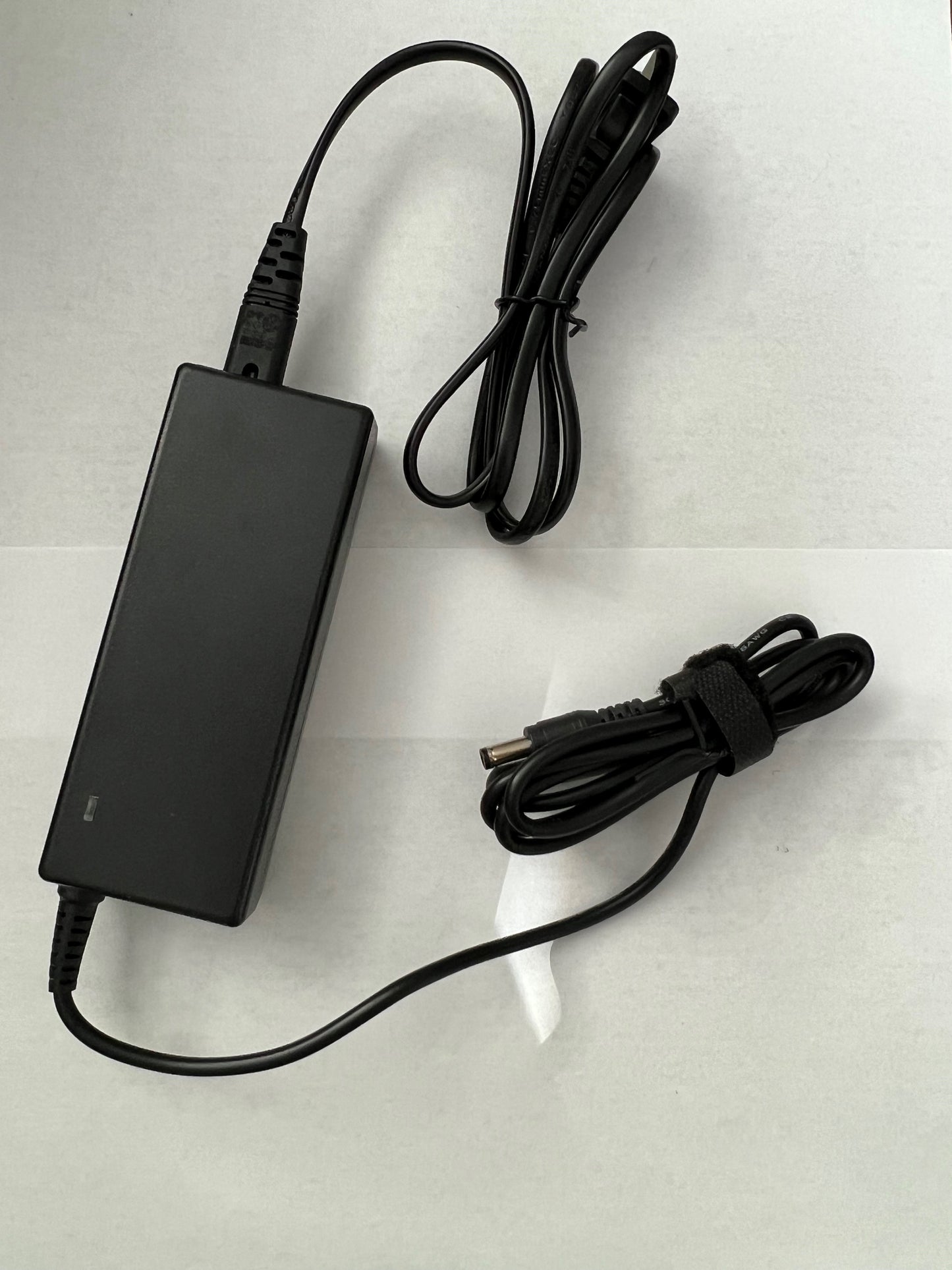 Power Adapter for the VisioBook and VisioDesk